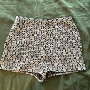 Black and white shorts with geometric pattern. Easy to dress up or down!